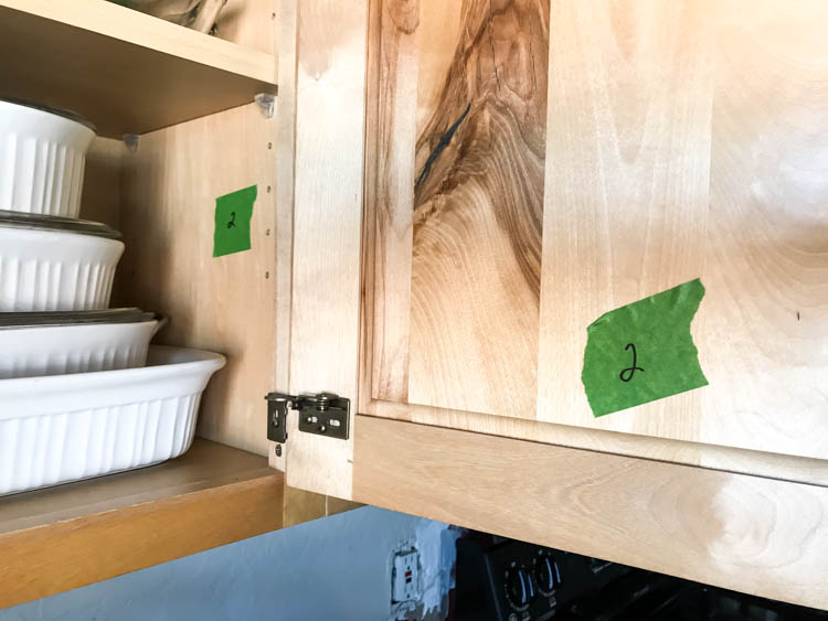 How to Paint Kitchen with Knots Addicted 2 DIY