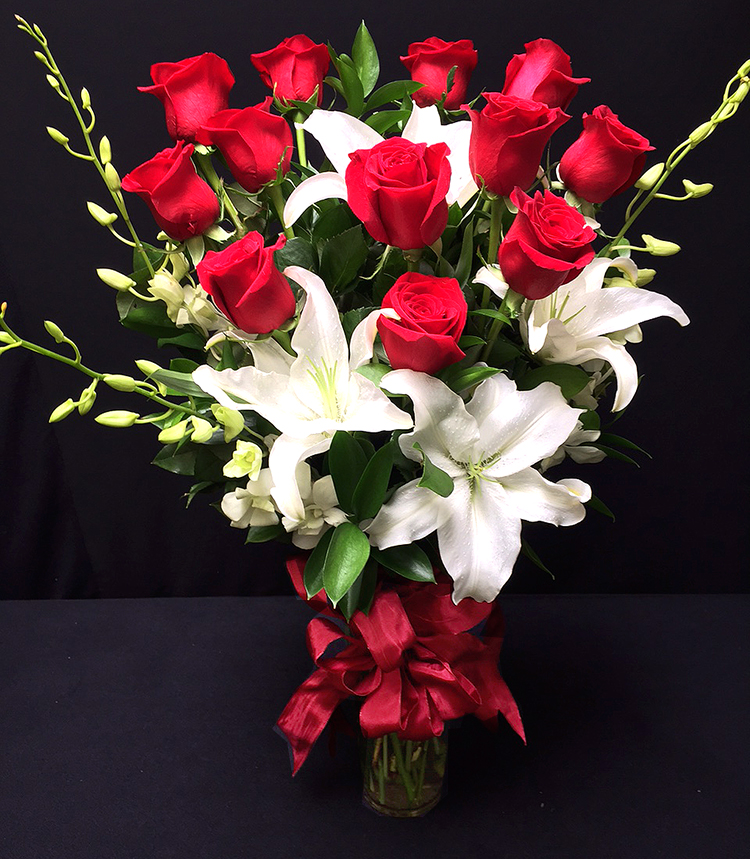 Adelaide''s Signature Rose Arrangement in La Jolla CA Adelaide's