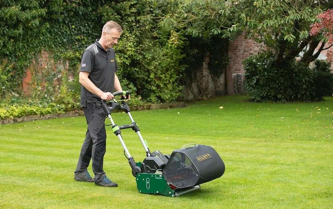 Allett Stirling 51 Battery Allett Cylinder Mower ADE Turf