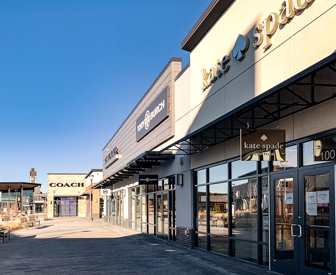 Ad Light Group Denver Premium Outlets Installation