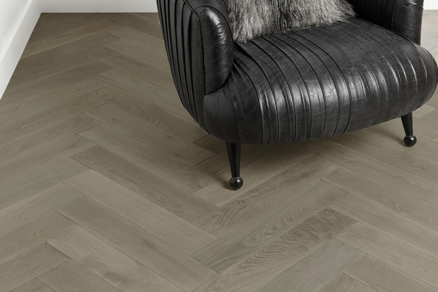 Syracuse 43/4″ Wide White Oak Engineered Hardwood Flooring ADM