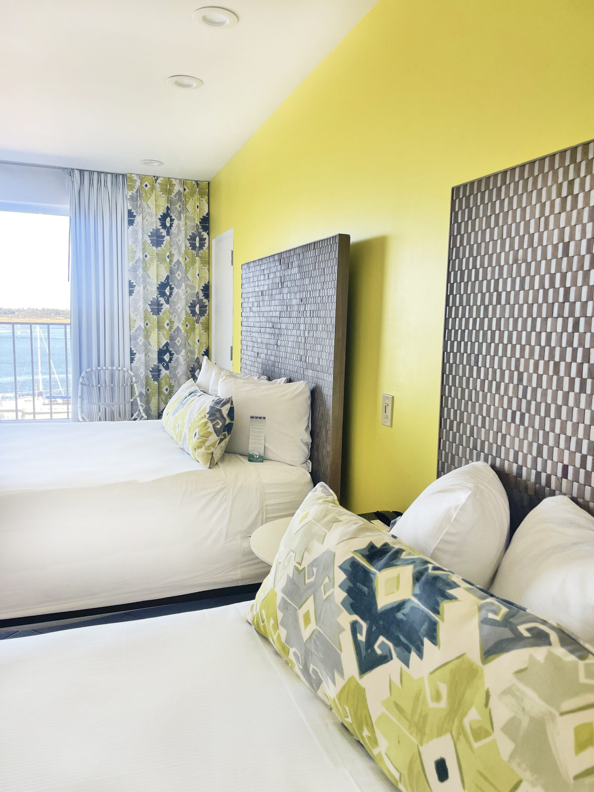 Harborfront Queen Room in Wrightsville Beach Blockade Runner