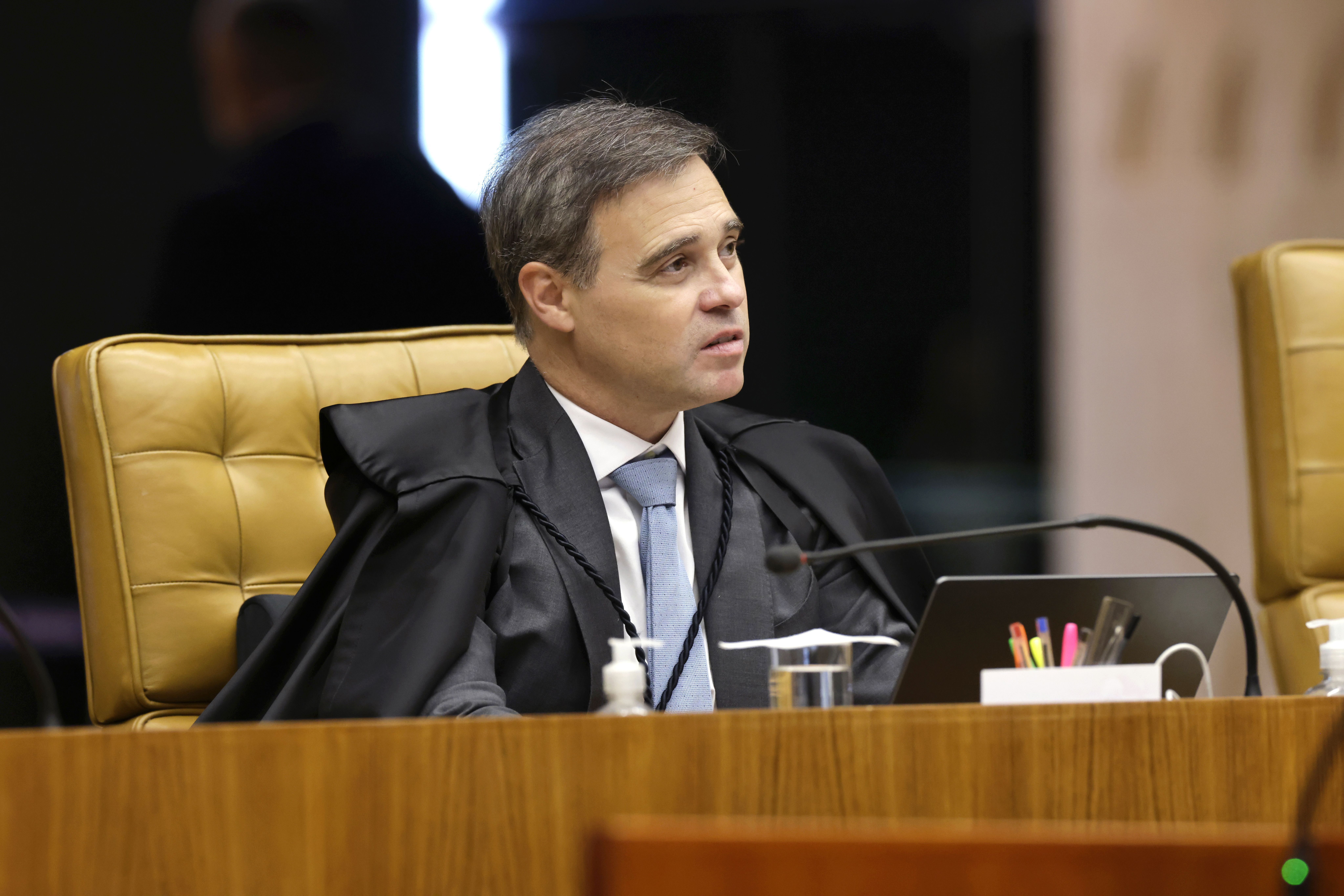 Mendonça vai relatar ação de Renan Santos contra reajuste do Bolsa Família