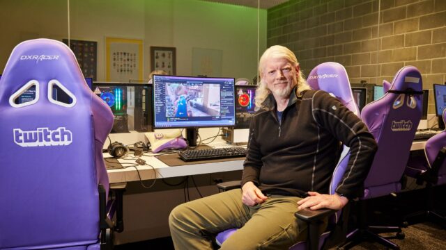 Twitch CEO confirms Twitch is NOT profitable amidst layoffs preview image