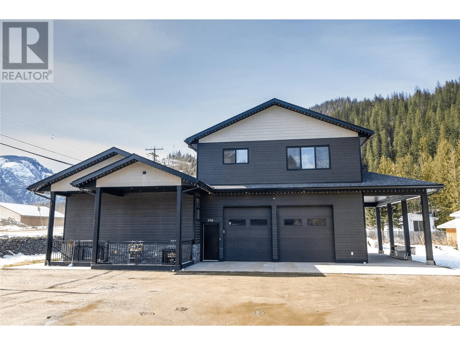 795 Tum Tum Drive Property Details RE/MAX Revelstoke Realty