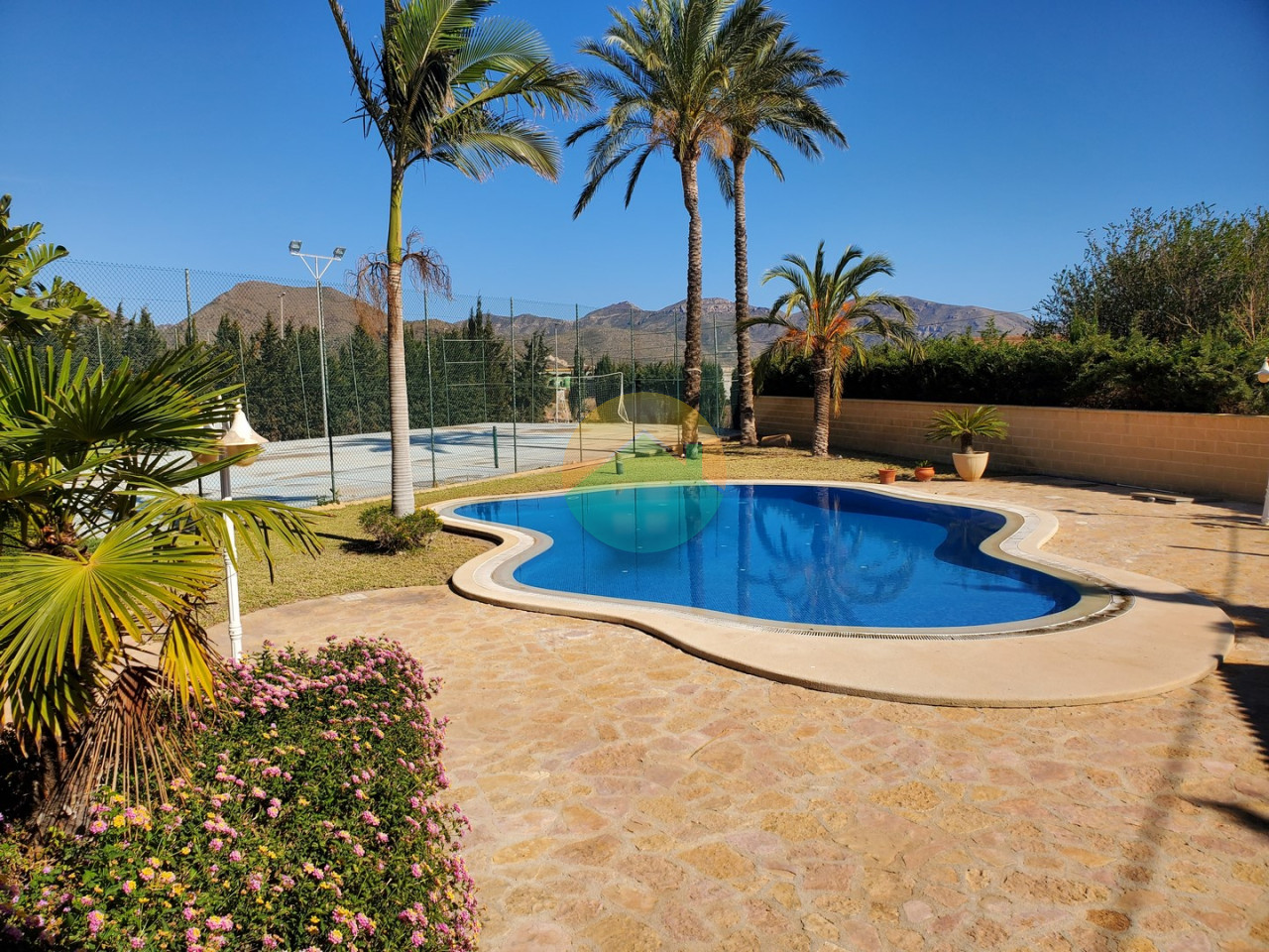 A beautiful detached villa for sale in Isla plana, puerto de mazarron