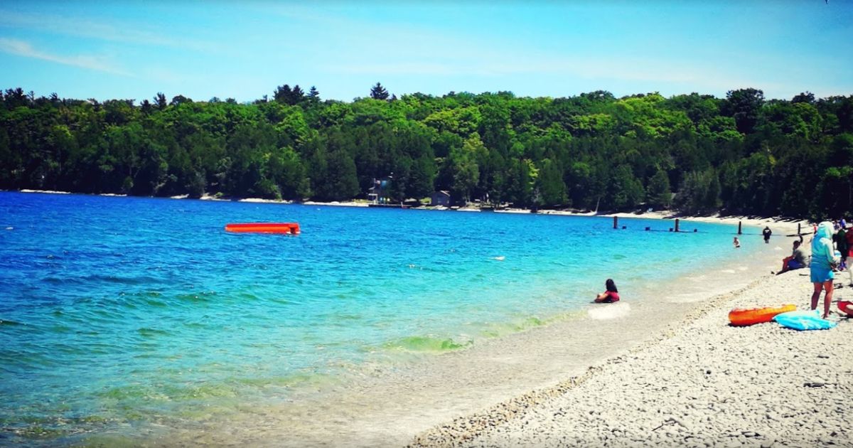 5 Great Lakes Beaches In Wisconsin That’ll Make You Feel Like You’re At