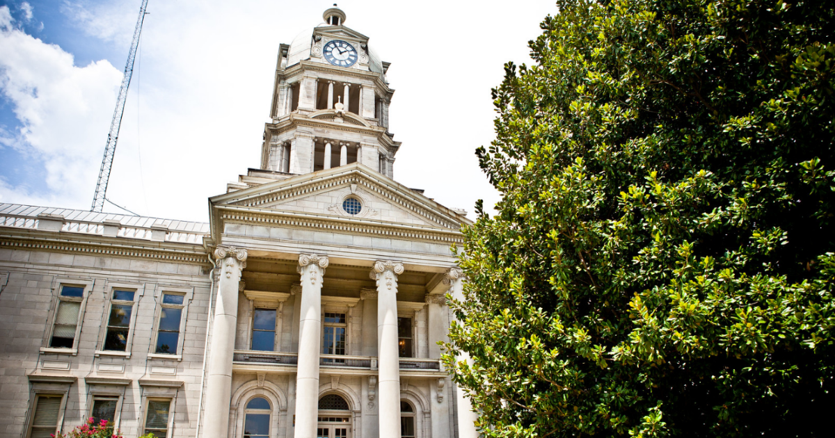 Here Are The 10 Most Dangerous Towns In Mississippi To Live In