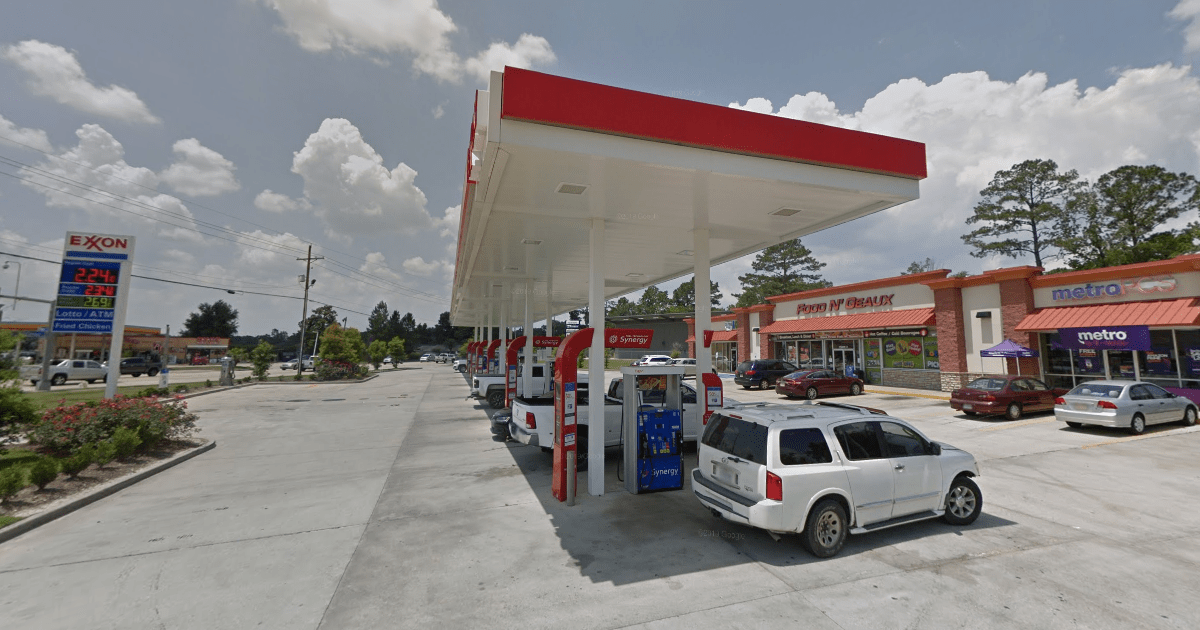 Don’t Pass By This Unassuming Southern Restaurant Housed In A Louisiana Gas Station Without Stopping
