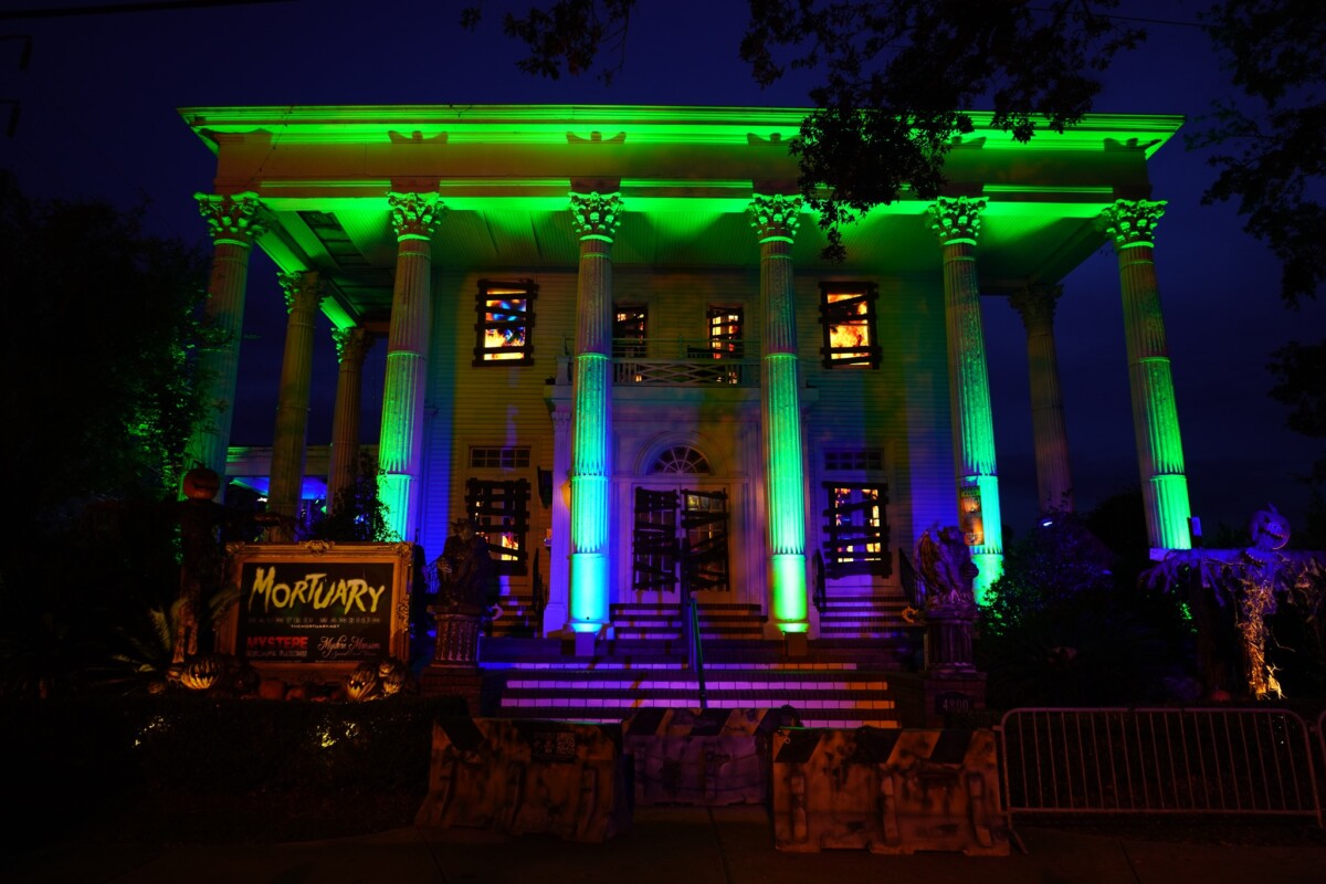 15 Most Haunted Places in New Orleans(05)