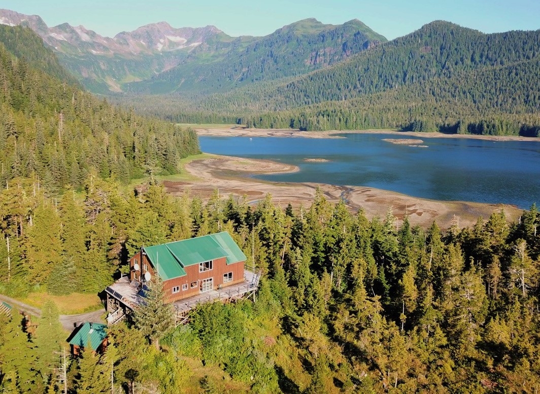 Admiralty Island Charters Lodging & Photo Gallery