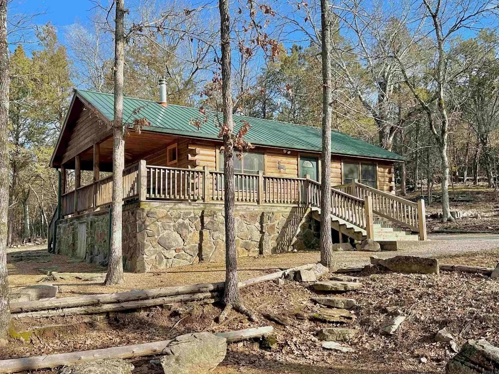 Ozarks creek Log Cabin on 11 acres. 229,900 Adorable Living Spaces