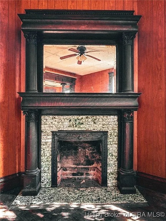 55,500 Historic Queen AnneStyle Residence with Restoration Potential