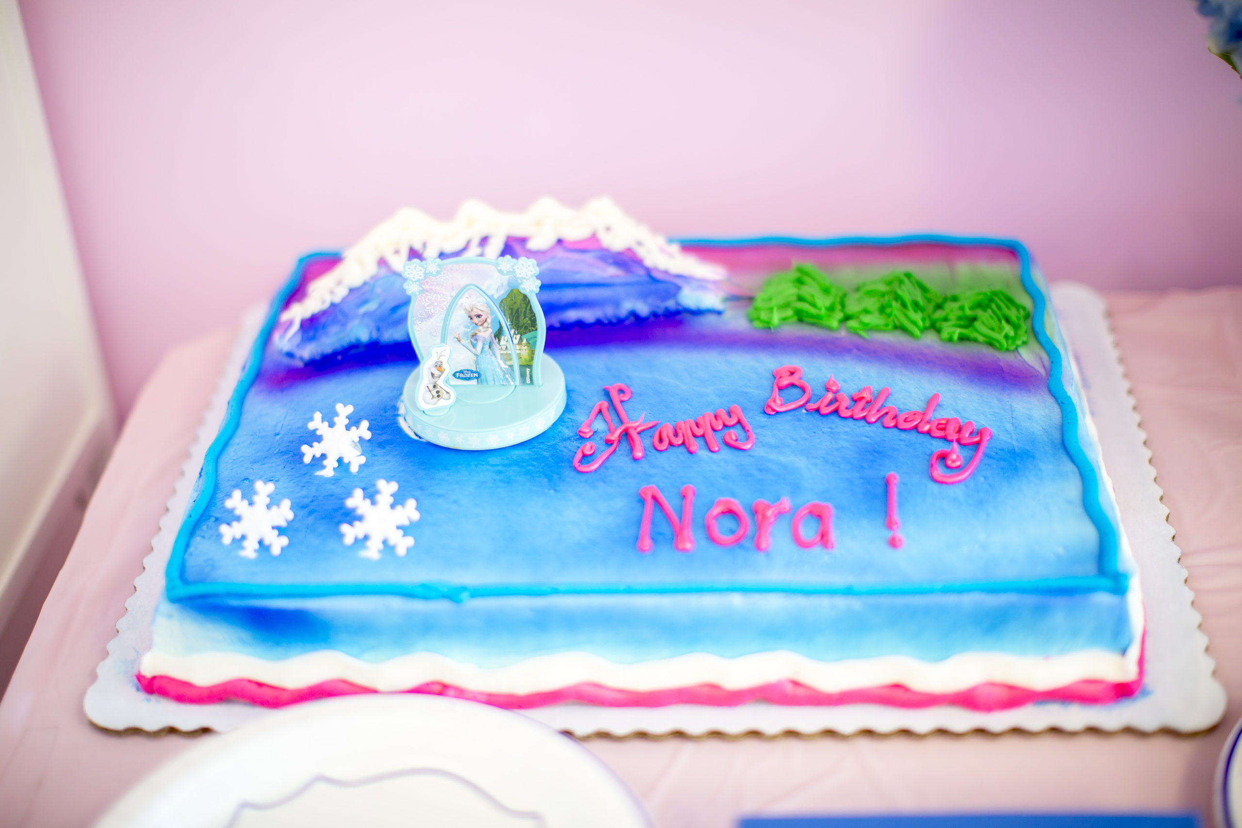 Frozen cake