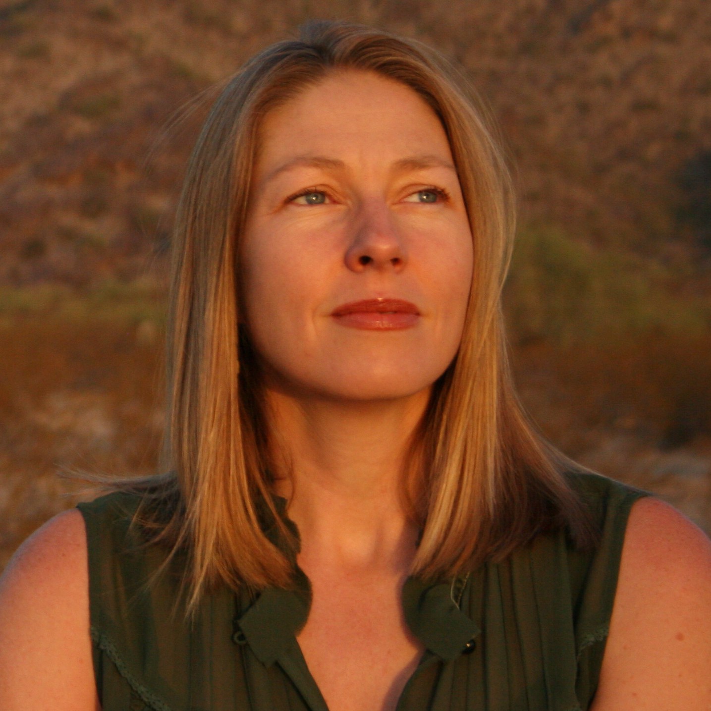 PATRICIA MURPHY.A Dozen Questions A Dozen Nothing