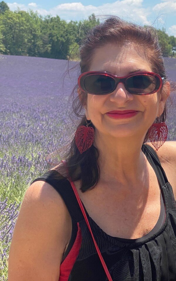 A RealEstate Barometer of MediumSized Cities in France