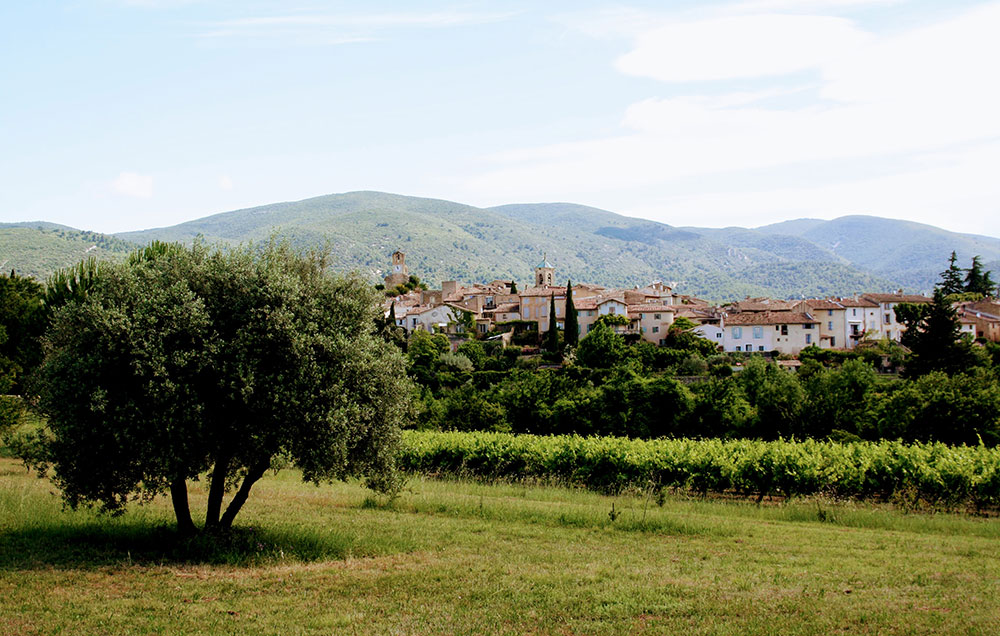 The Lure of Lourmarin—Two Dreamy Properties for Sale in the Luberon's
