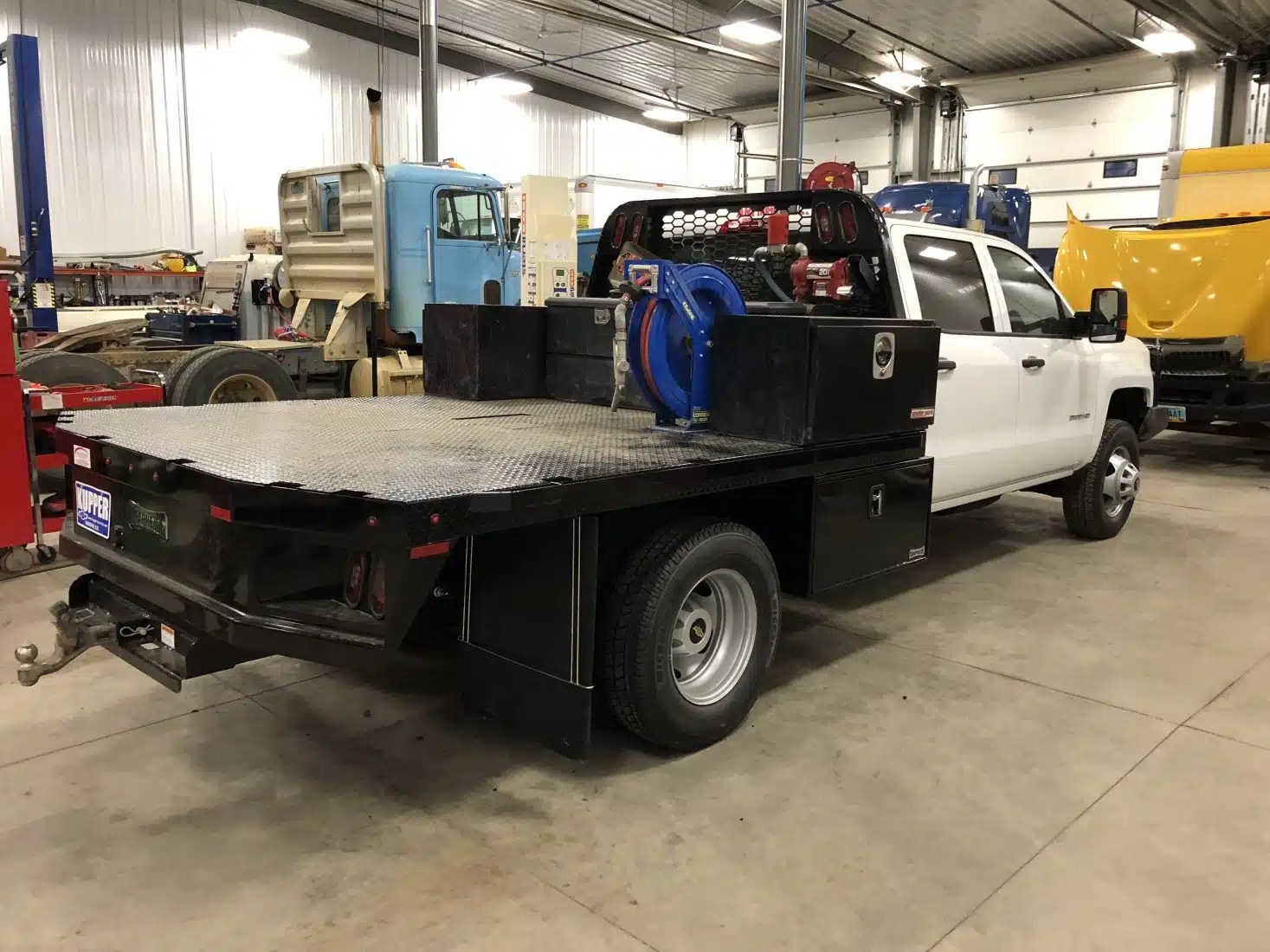 Truck Equipment Advanced Fleet Services • Truck Equipment Specialists