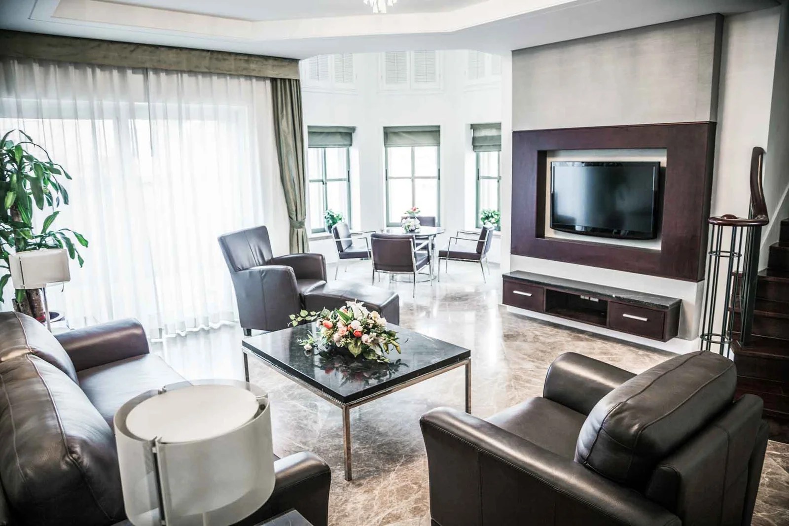 Wall Units Miami Kitchen