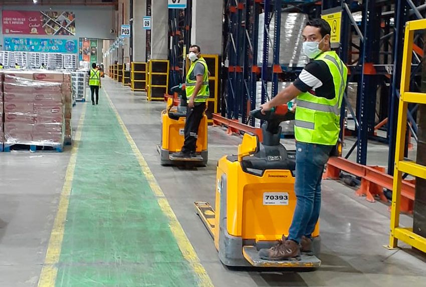 KIMBERLYCLARK UN GRANDE QUE REAJUSTA SUS OPERACIONES CON ÉXITO ANTE