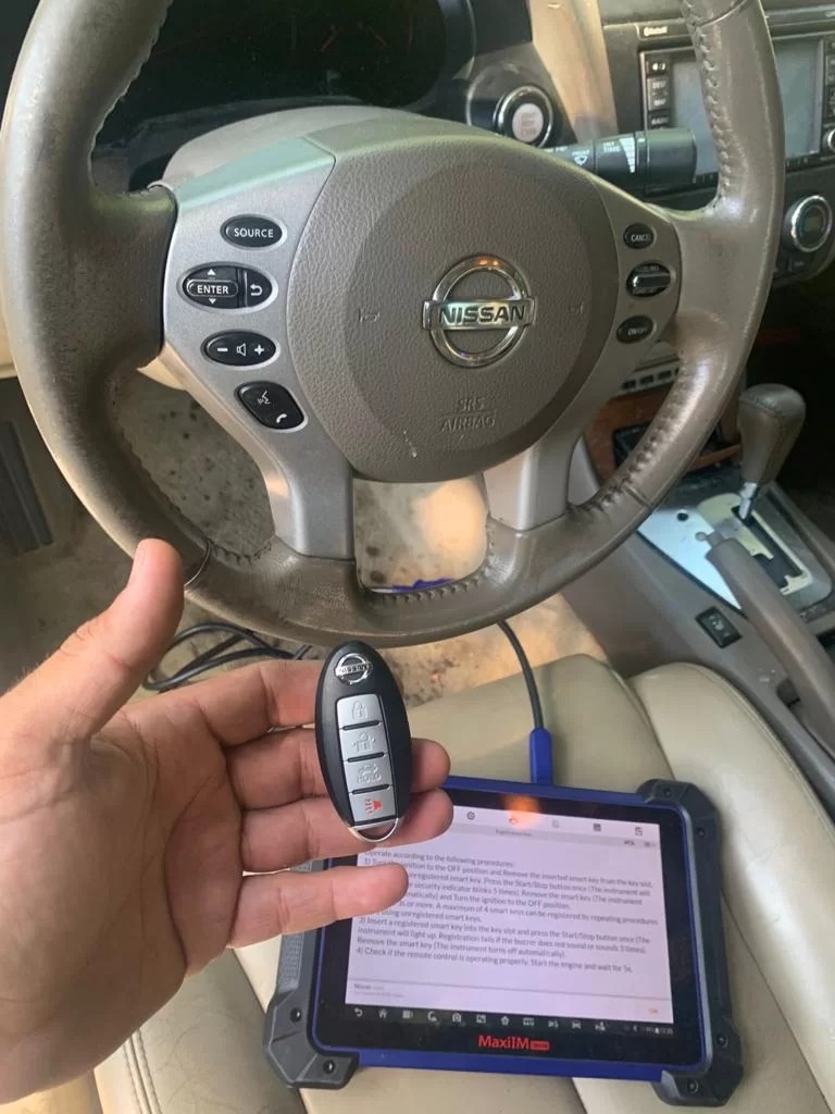 Car key Replacement Advanced Lock And Key