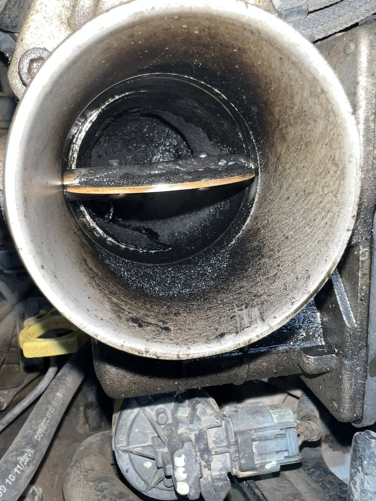 Carbon Clean Service | Diesel & Petrol Engine Carbon Clean