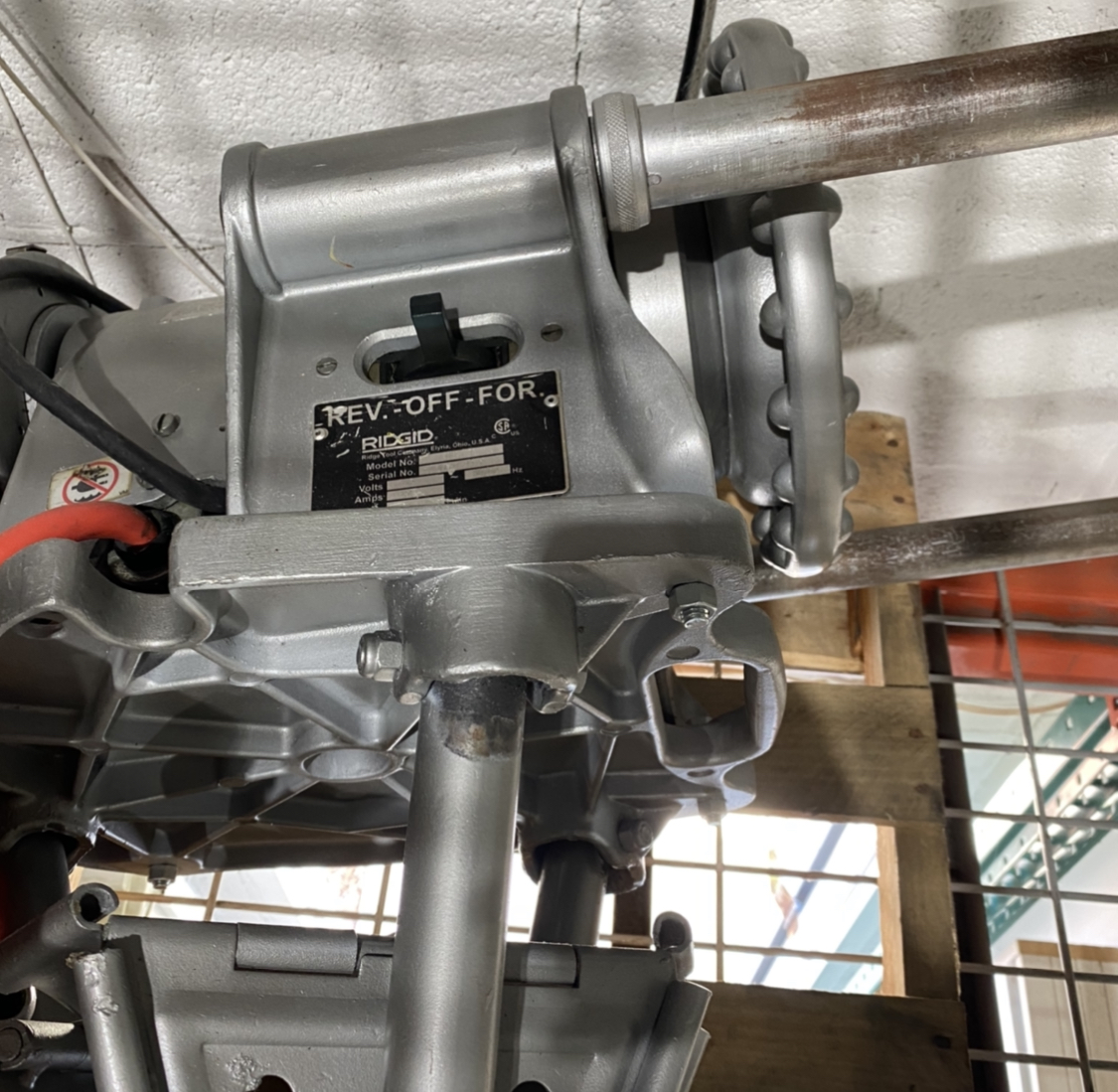 Ridgid 300 Pipe Threader with Tripod legs Advanced Tool & Equipment