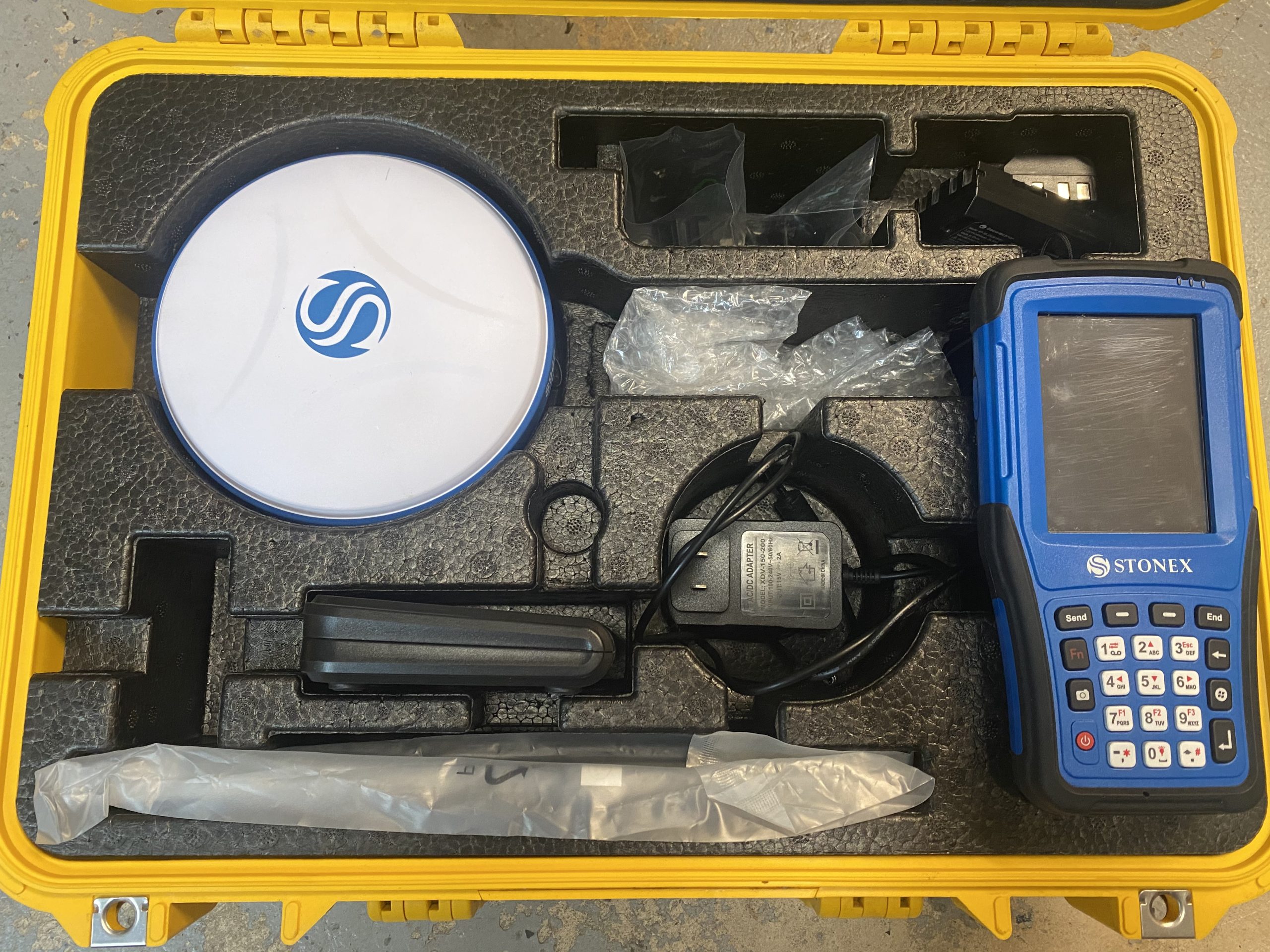 Stonex S900U GNSS Receiver GPS w/ S4C II Data Collector Controller