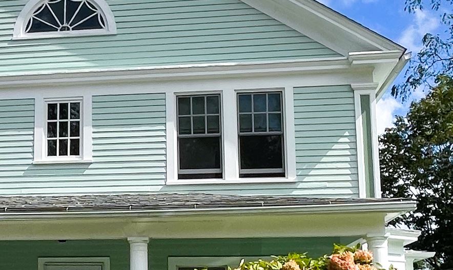 Vinyl Replacement Windows in Pomfret, Connecticut