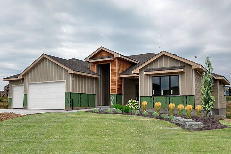 models2020 Advantage Development Inc.