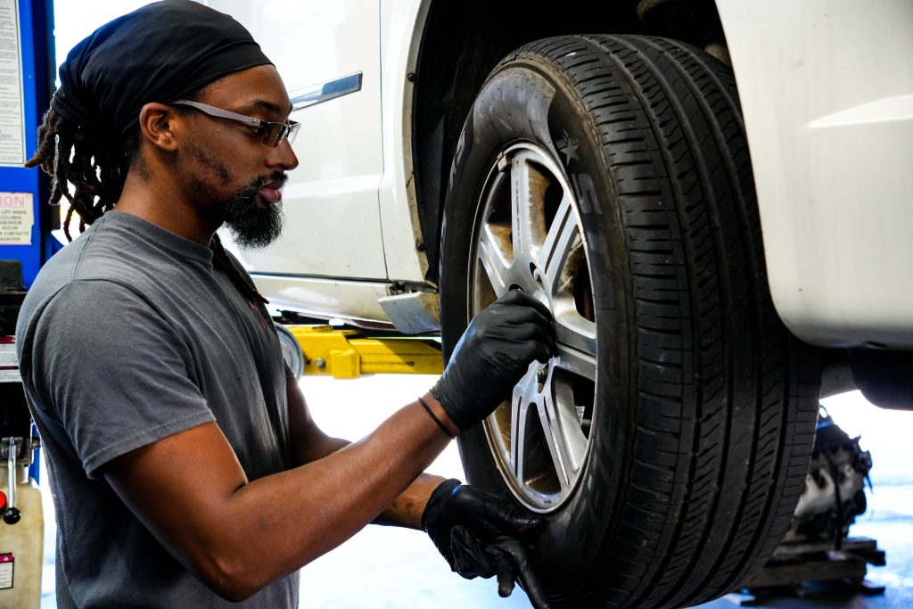 BRAKE REPAIR & SERVICE Advantage Auto Service