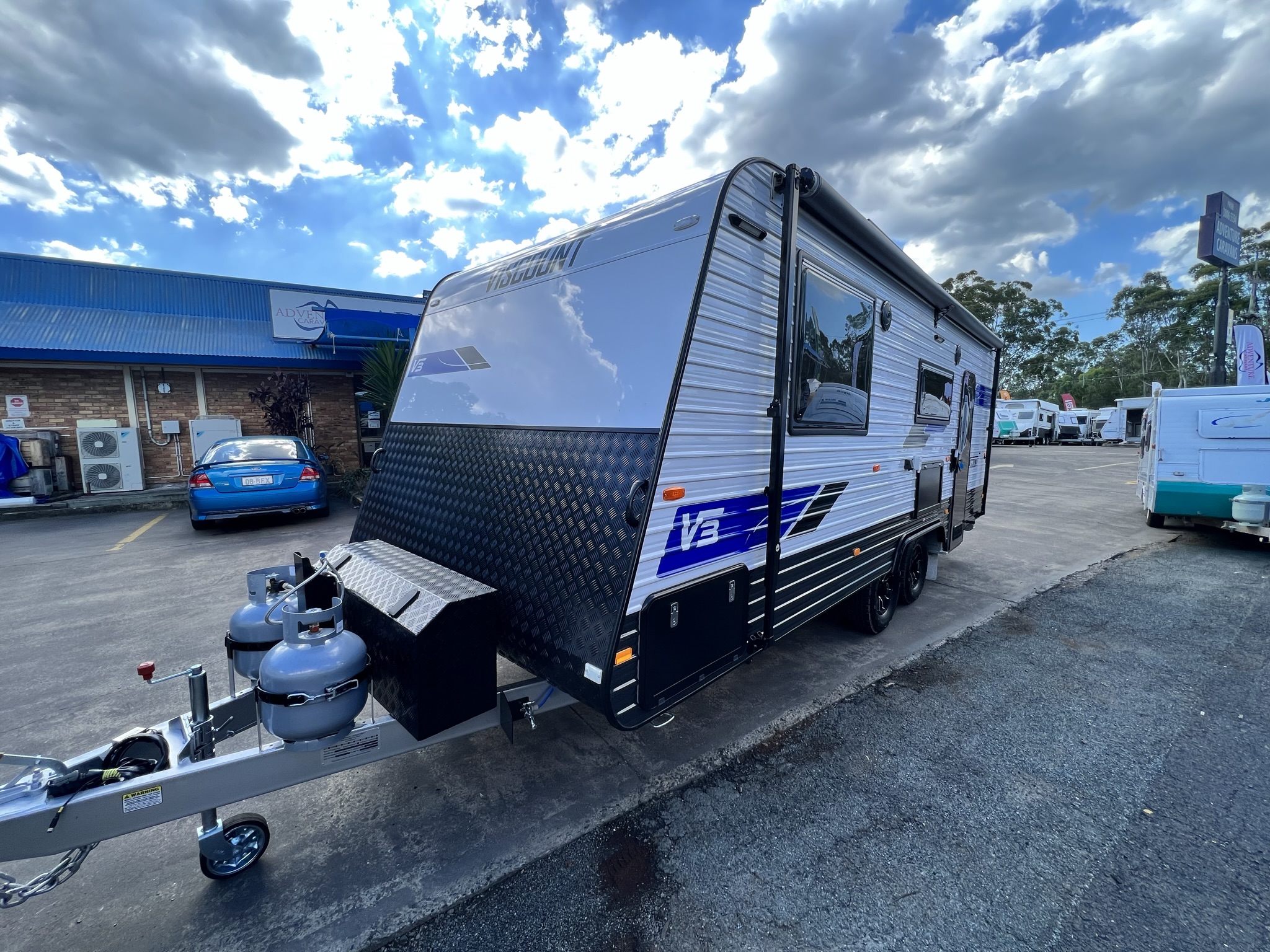 Viscount V3.1 Adventure Caravan Centre