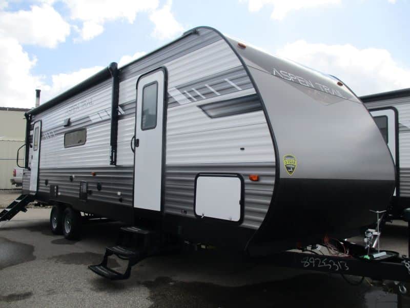 glacier fish house for sale Reid Cardona