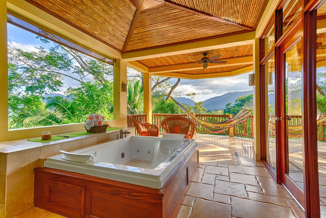 Belize Jungle Lodges and Hotels in Cayo District, Belize