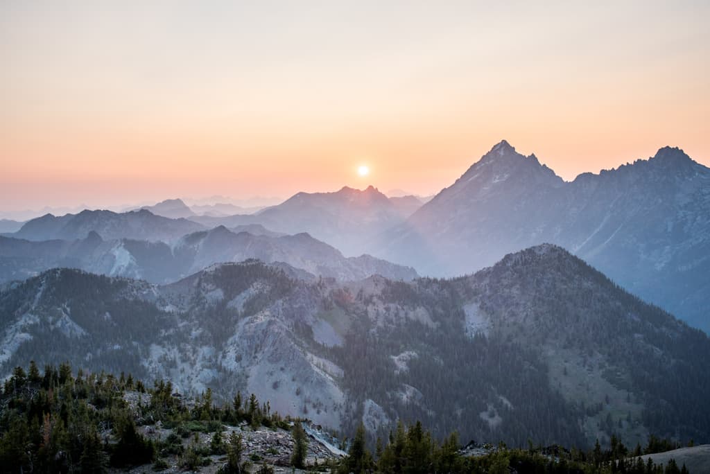 Our Favorite Hikes in Washington (38 of the BEST trails!)