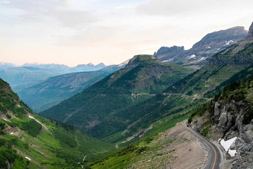 Driving the GoingtotheSun Road The best stops + driving tips!