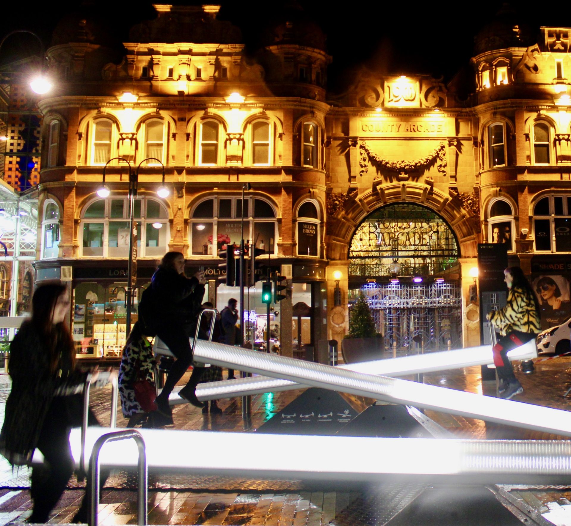 Your Ultimate Guide to Leeds Light Night Adventures with Nell