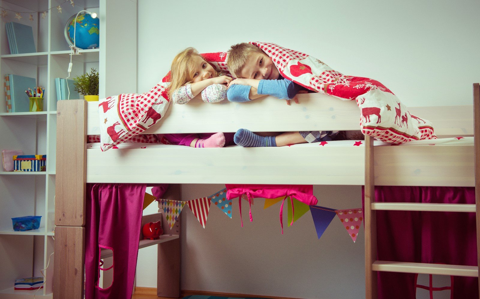The Pros And Cons Of Bunk Beds Mattressman