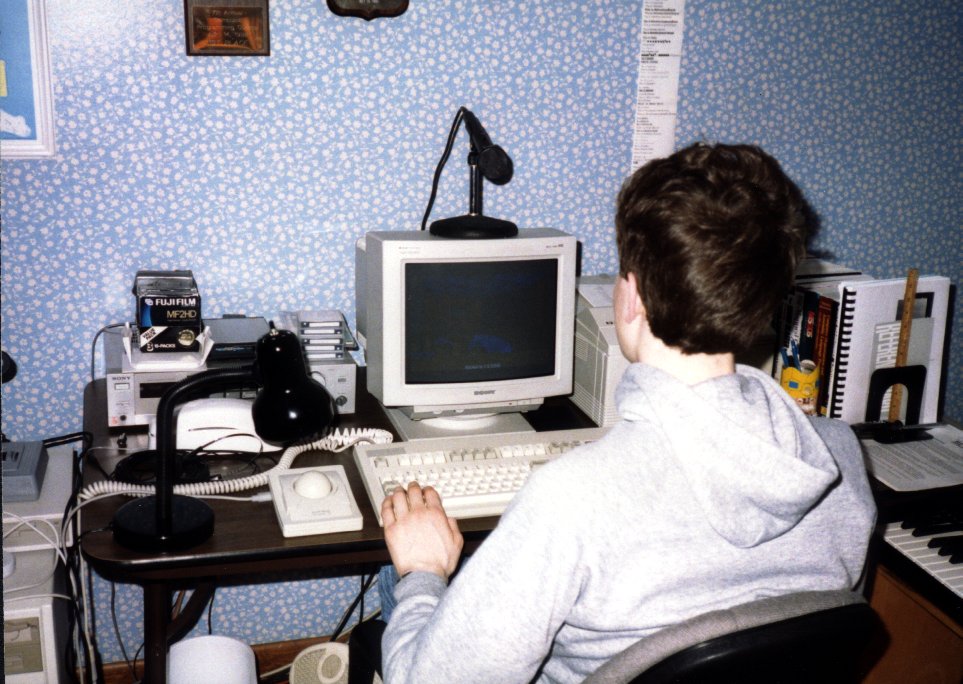 Ken Silverman's Build Engine Page