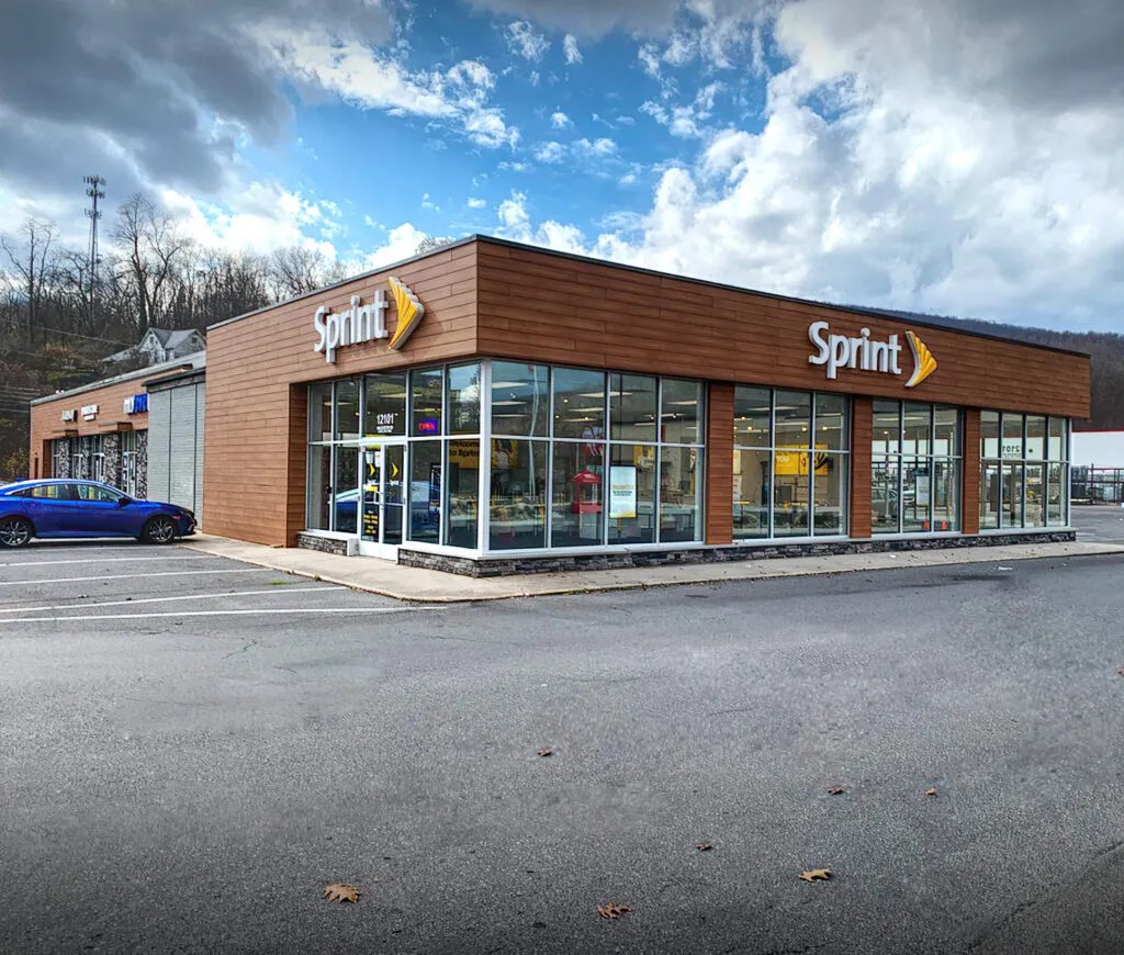 Braddock Square Shopping Center AE7