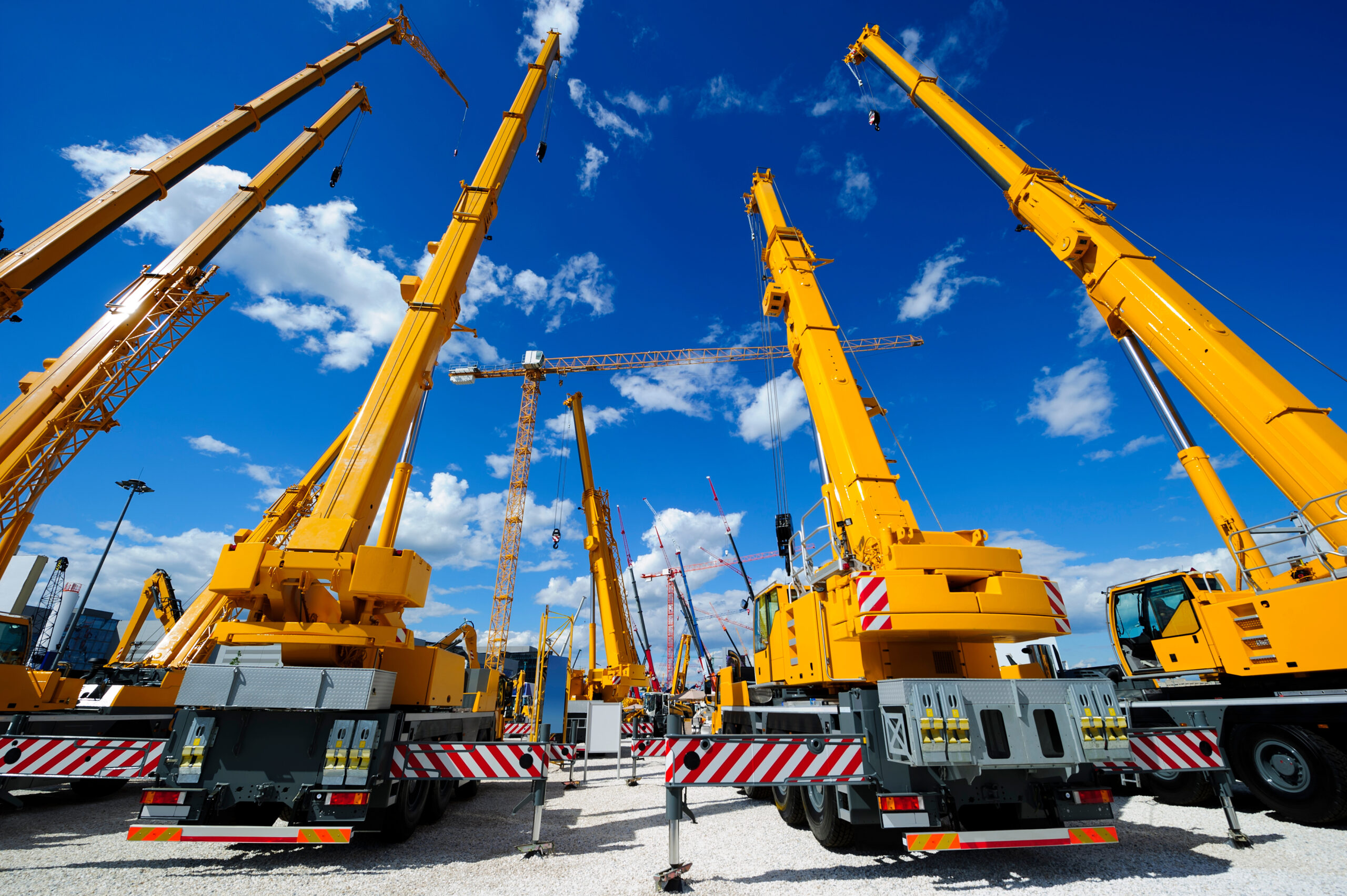 Choosing the Right Crane Size for Your Project in Racine, WI Crane