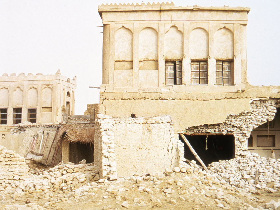 Old House in Al Wakrah AEB