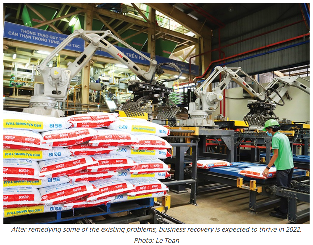 Vietnamese spend a lot to buy cars at yearend ASEAN Economic Community Strategy Center