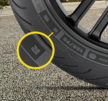 How to read the motorcycle tyre size | MICHELIN