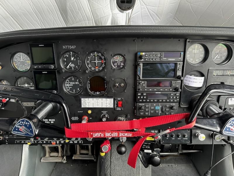 Rent a Piper Comanche N7754P Leesburg, VA