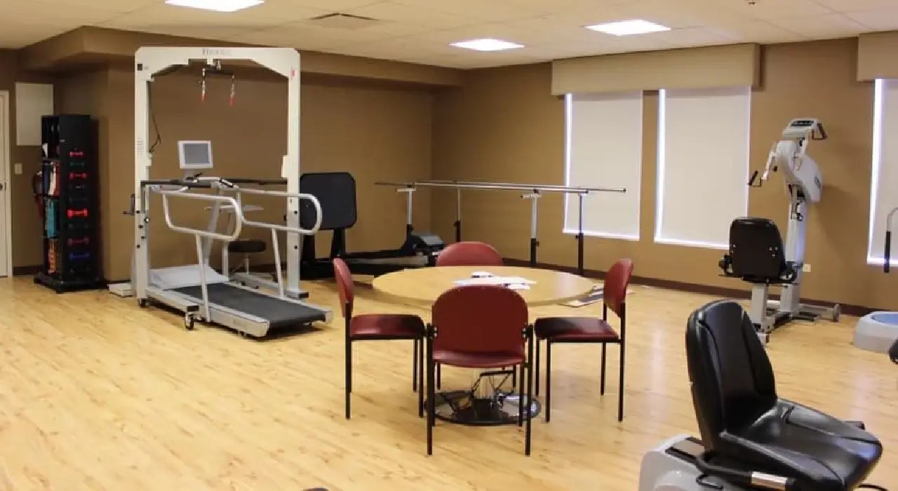 Amenities Avondale Estates of Elgin