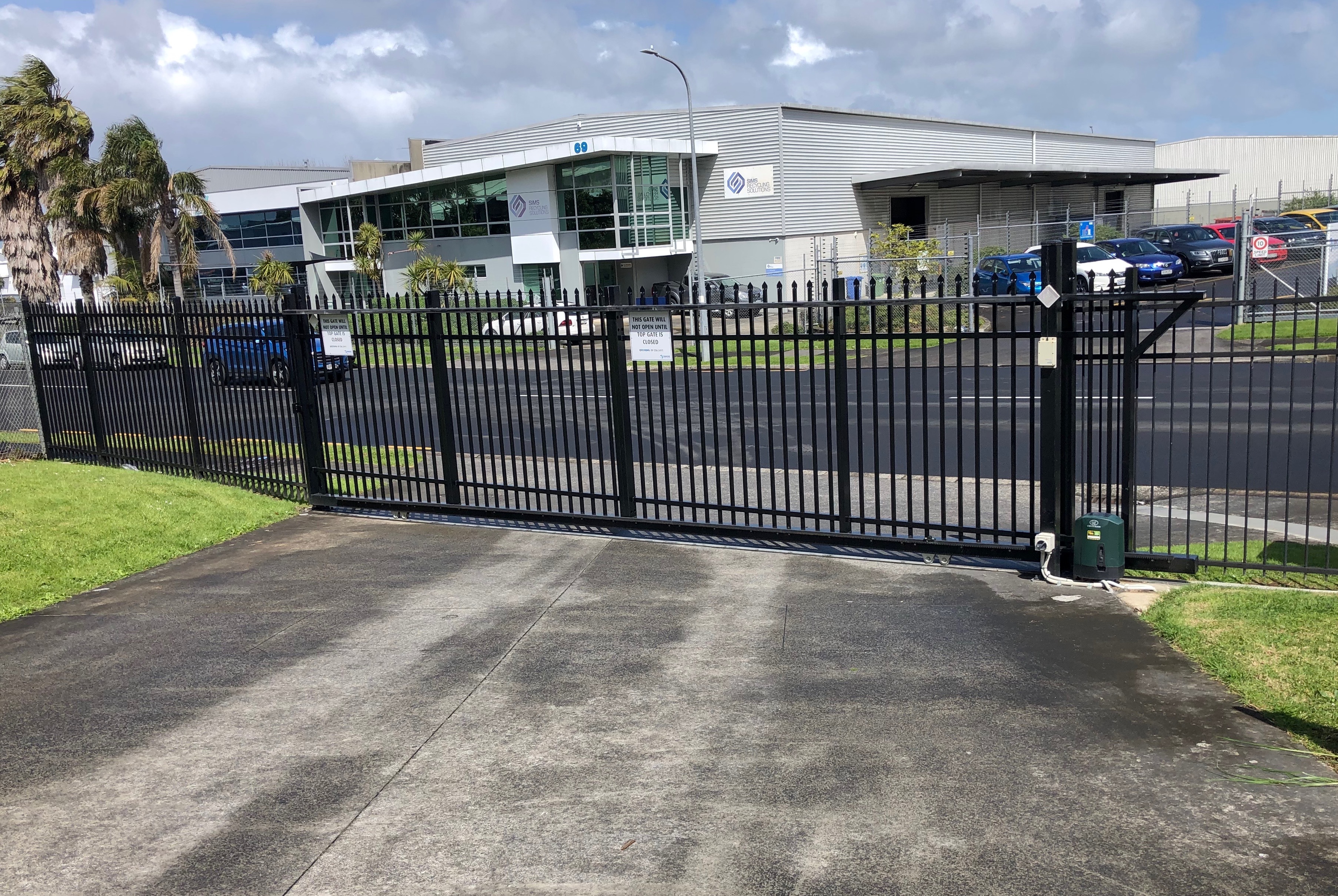 Factory Exit Sliding Gate South Auckland AERO