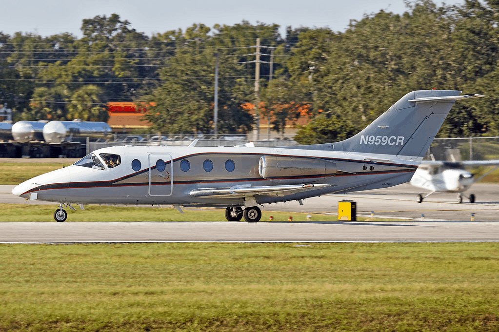 Hawker 400XP Price, Specs, Photo Gallery, History Aero Corner