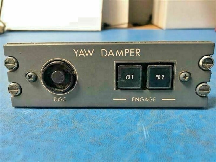 What is a Yaw Damper? How the Yaw Damper Works and Why It's Needed