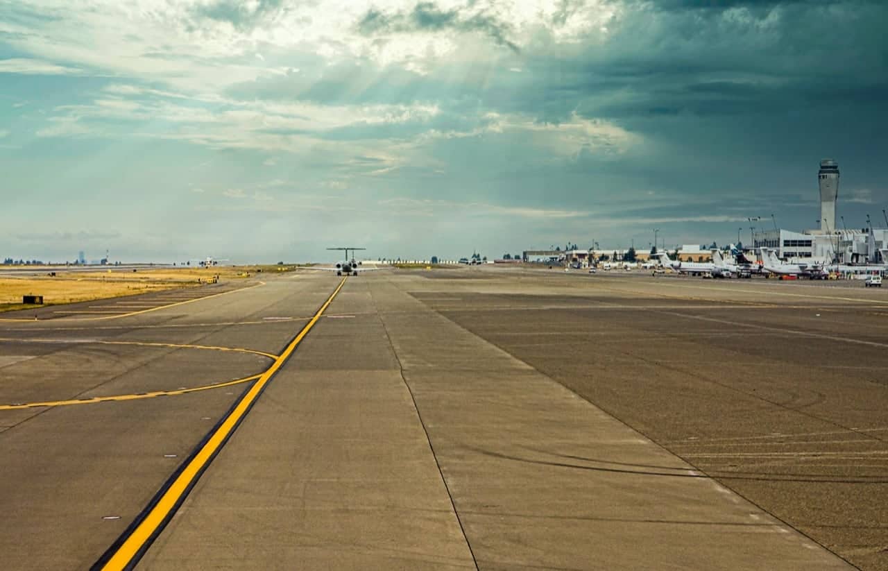 Top 10 Longest Runways in the US Aero Corner
